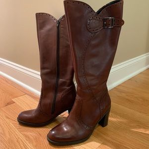 Almirante Boots